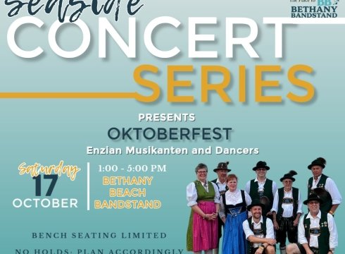 Oktoberfest - Enzian Musikanten and Dancers