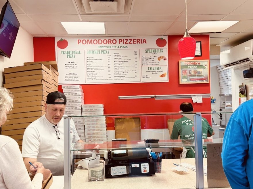 Pomodoro Pizzeria