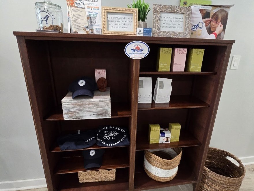 Clove & Cedar Coffeebar